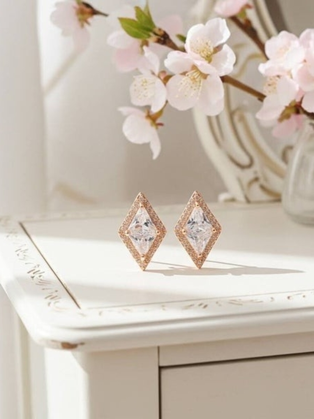 NWOT Rose Gold Diamond-Shaped Cubic Zirconia Stud Earrings